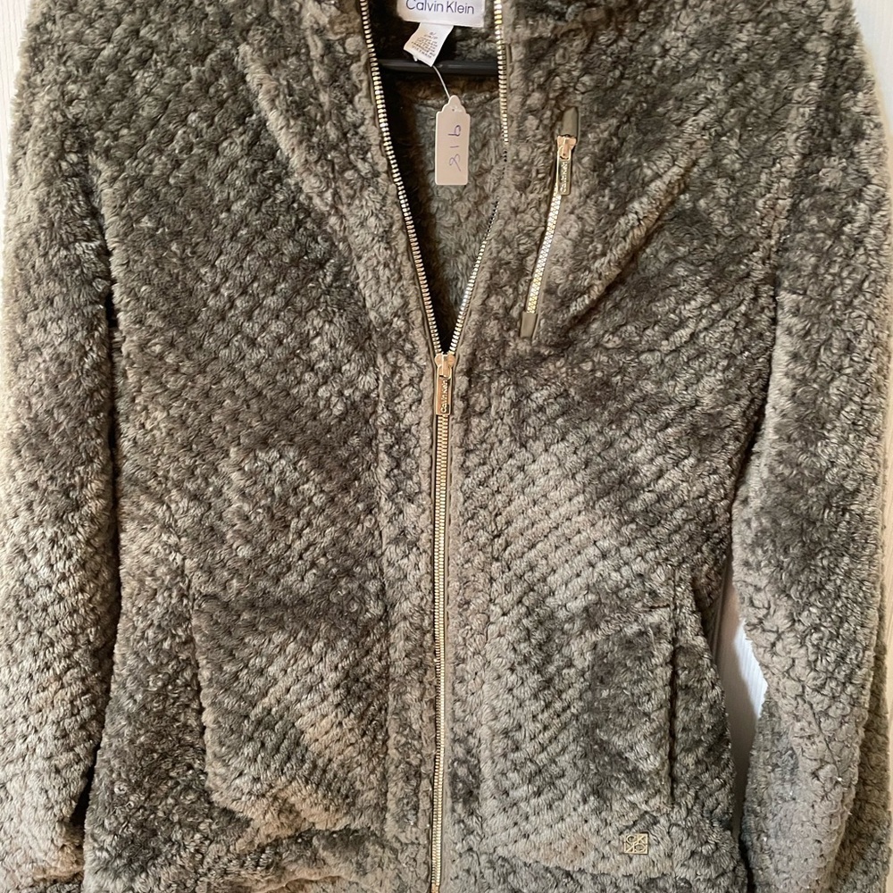 Calvin Klein Plush Faux Fur Zip Jacket Size S Grey Green Olive Gold Hardware ✨
